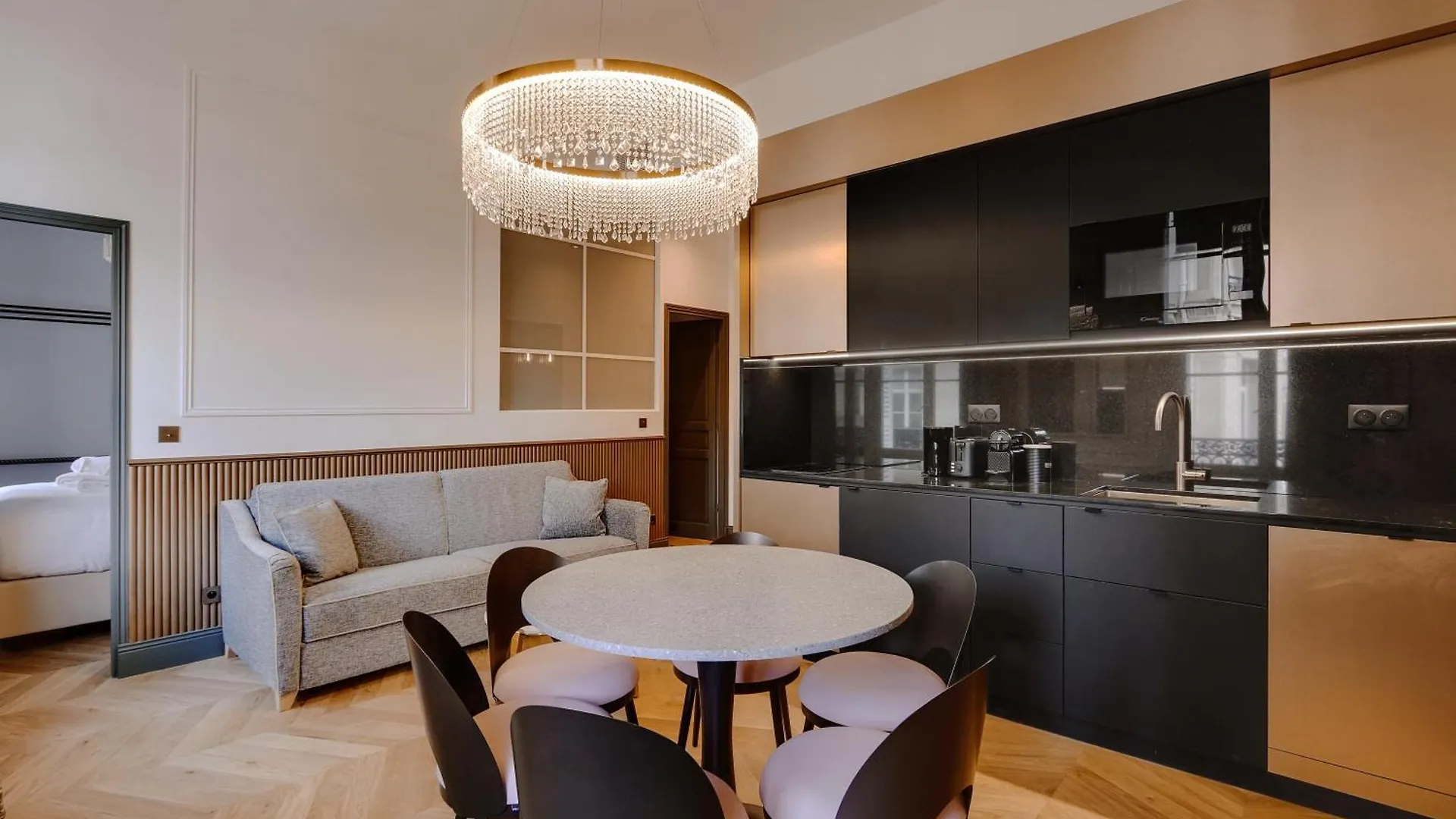 Pick A Flat'S Apartments In La Madeleine-Opera - Rue De L'Arcade Paris