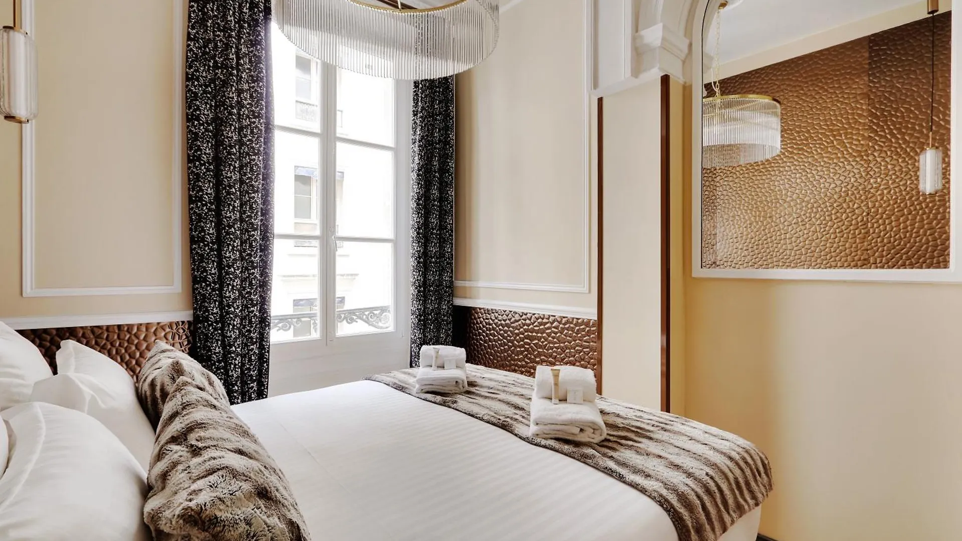 Pick A Flat'S Apartments In La Madeleine-Opera - Rue De L'Arcade Paris