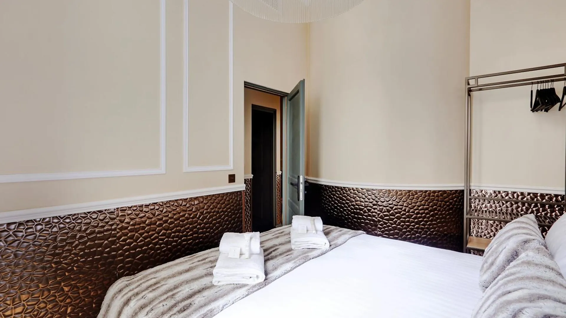 Pick A Flat'S Apartments In La Madeleine-Opera - Rue De L'Arcade Paris France