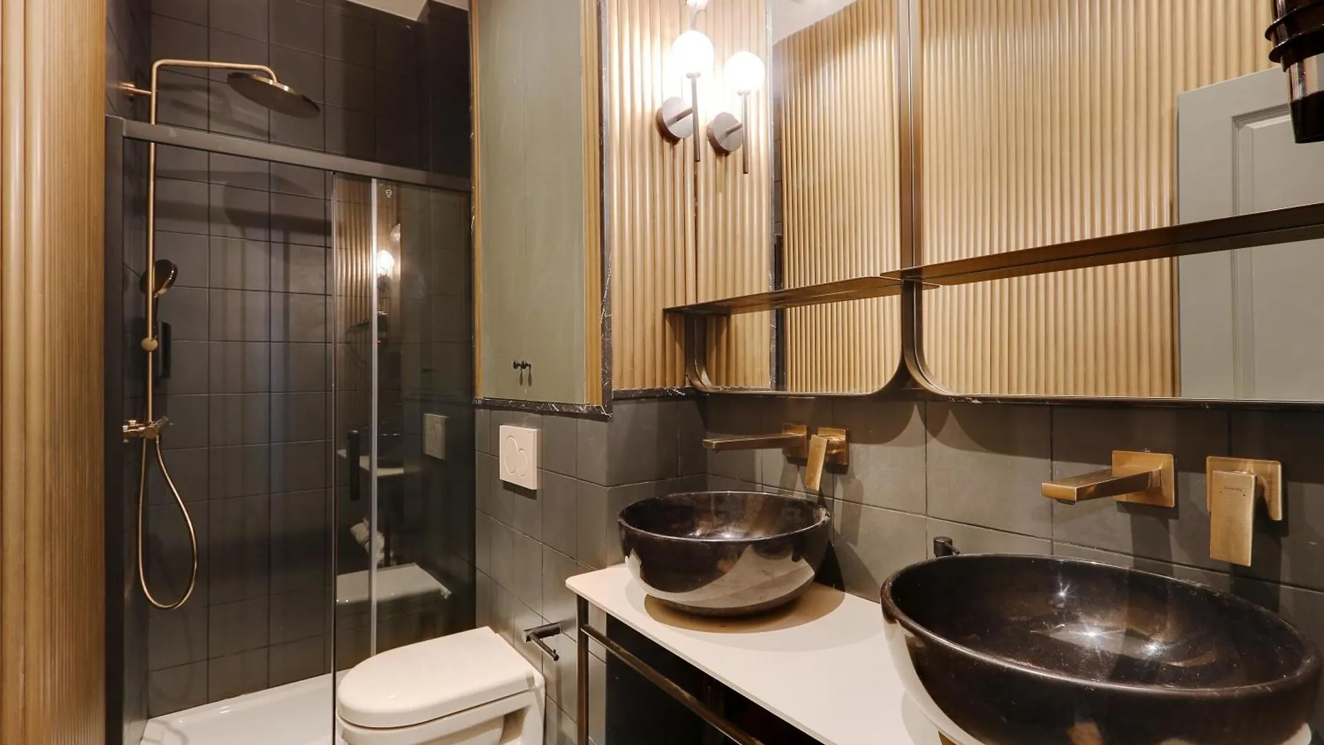 Pick A Flat'S Apartments In La Madeleine-Opera - Rue De L'Arcade Paris France