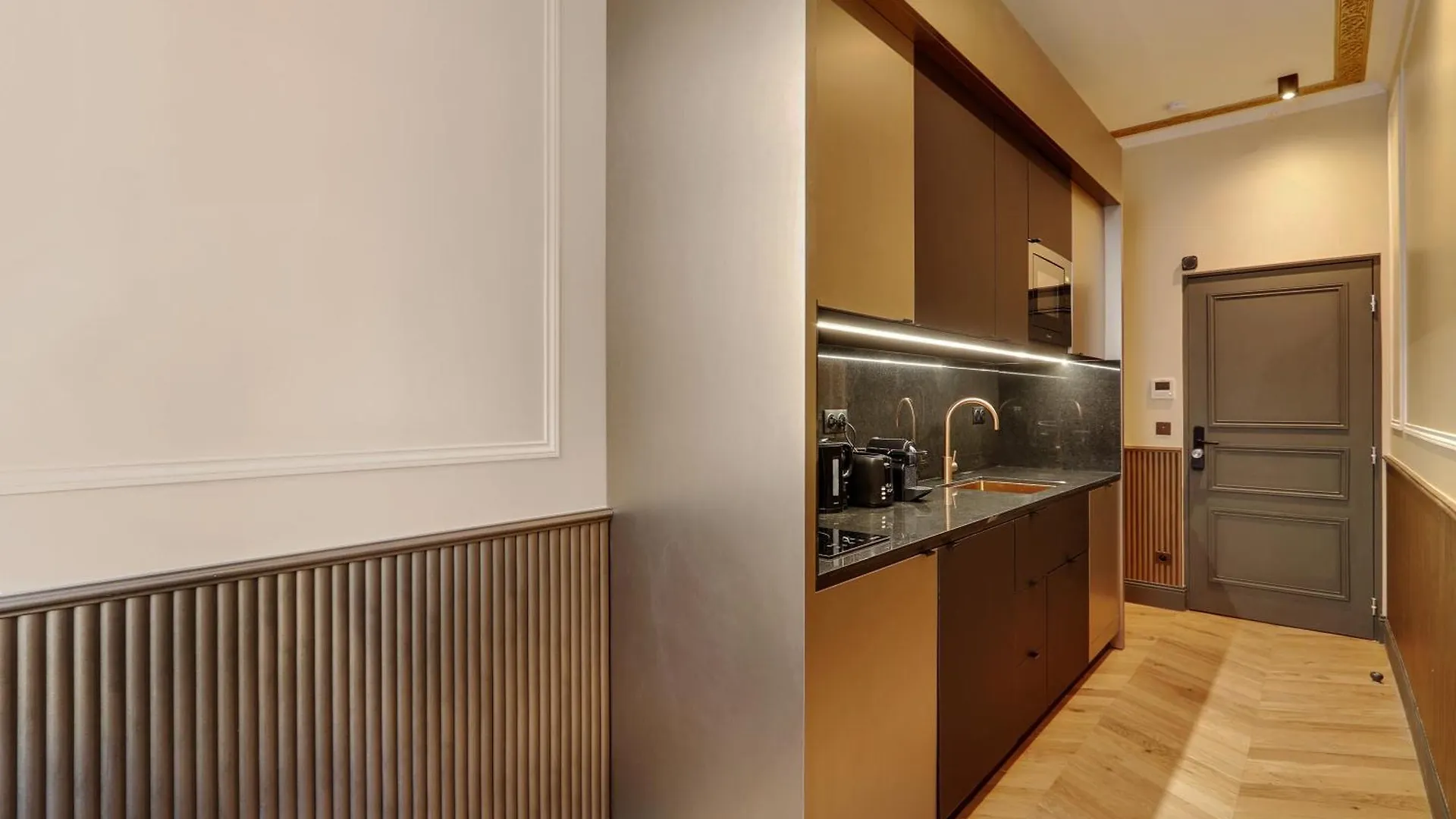 Pick A Flat'S Apartments In La Madeleine-Opera - Rue De L'Arcade Paris